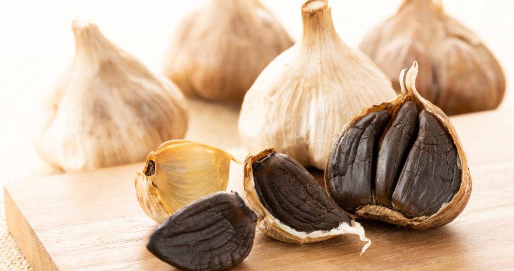 5 Fakta Menarik Bawang Hitam, Dapat Dikonsumsi?