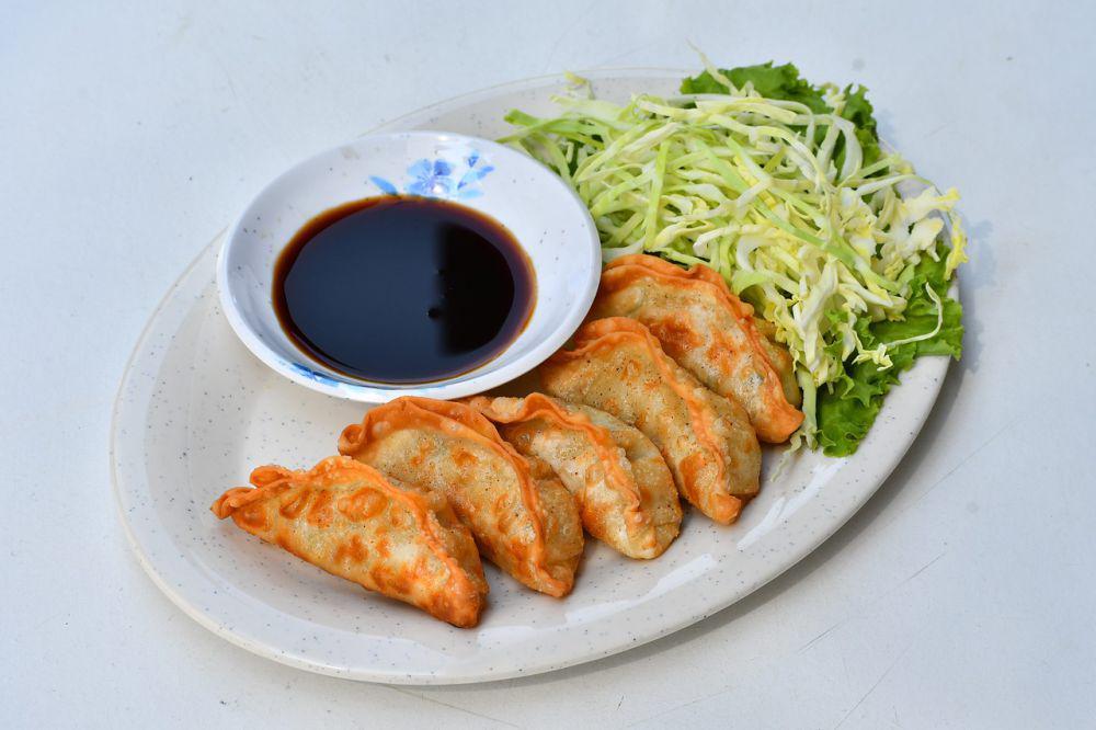 Resep Gyoza Ayam yang Kenyal, Lengkap dengan Sausnya