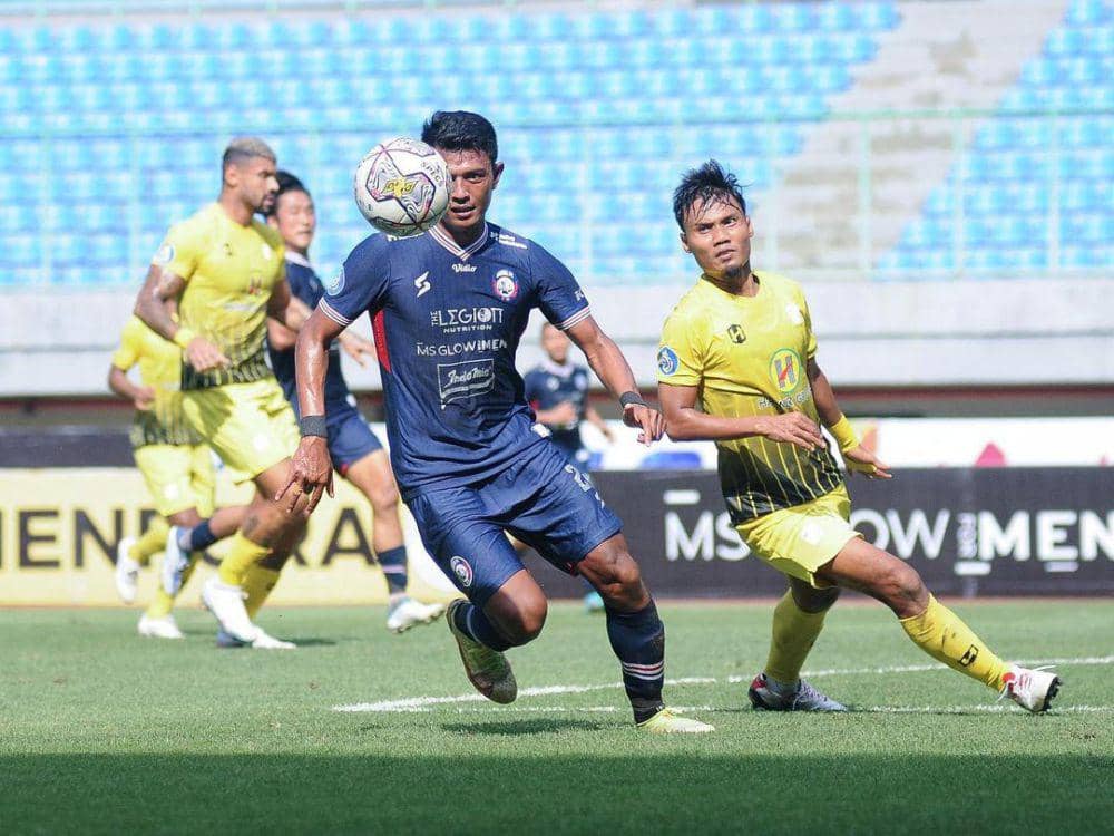Arema FC saat menghadapi Barito Putera di Liga 1 Indonesia 2022/2023. (instagram.com/aremafcofficial)