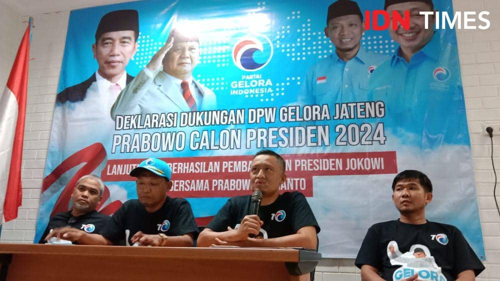 Pengurus DPW Gelora Jateng memberikan pernyataan soal dukungan pencapresan Prabowo Subianto. (IDN Times/Fariz Fardianto)