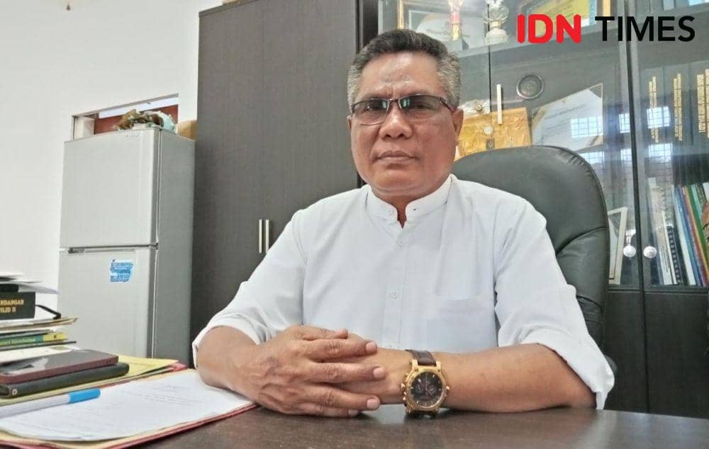 Foto Kepala Dinas Kesehatan (Dikes) Kota Bima, Ahmad (IDN Times/Juliadin JD)