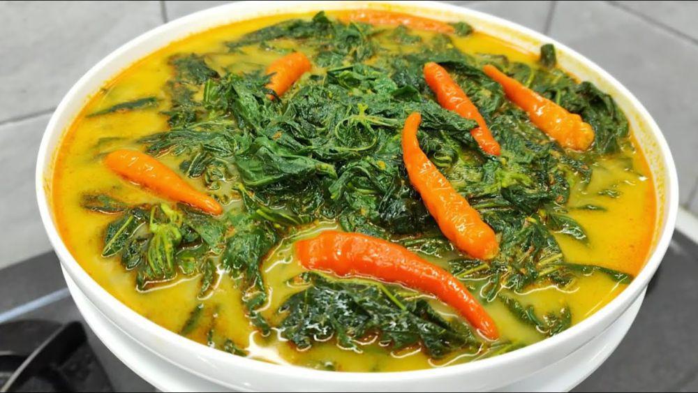 Resep Gulai Daun Singkong ala Rumahan, Simpel dan Bikin Nagih