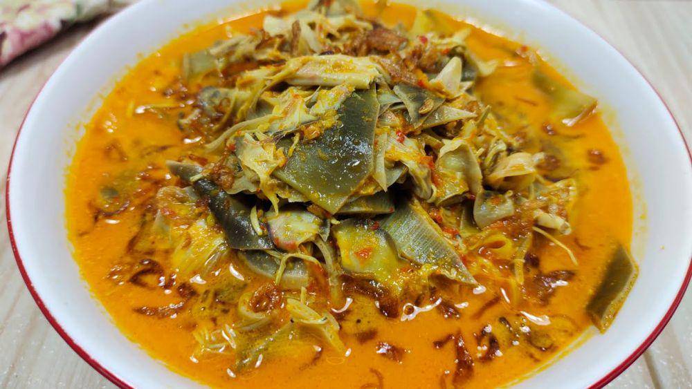 gulai jantung pisang (youtube.com/Ruri Aprilia)