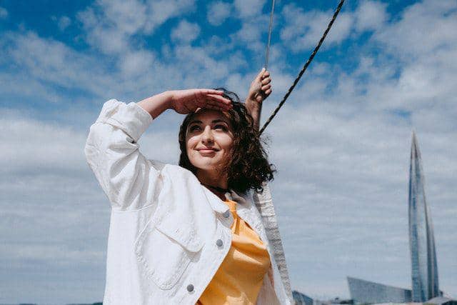 Ilustrasi hidup lebih bebas (Pexels.com/cottonbro studio)