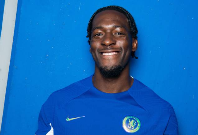 Axel Disasi resmi bergabung Chelsea (chelseafc.com)
