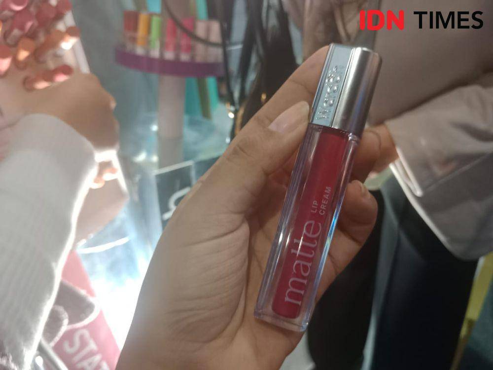 Wardah di Jakarta x Beauty pada Rabu (3/8/2023). IDN Times/Adyaning Raras