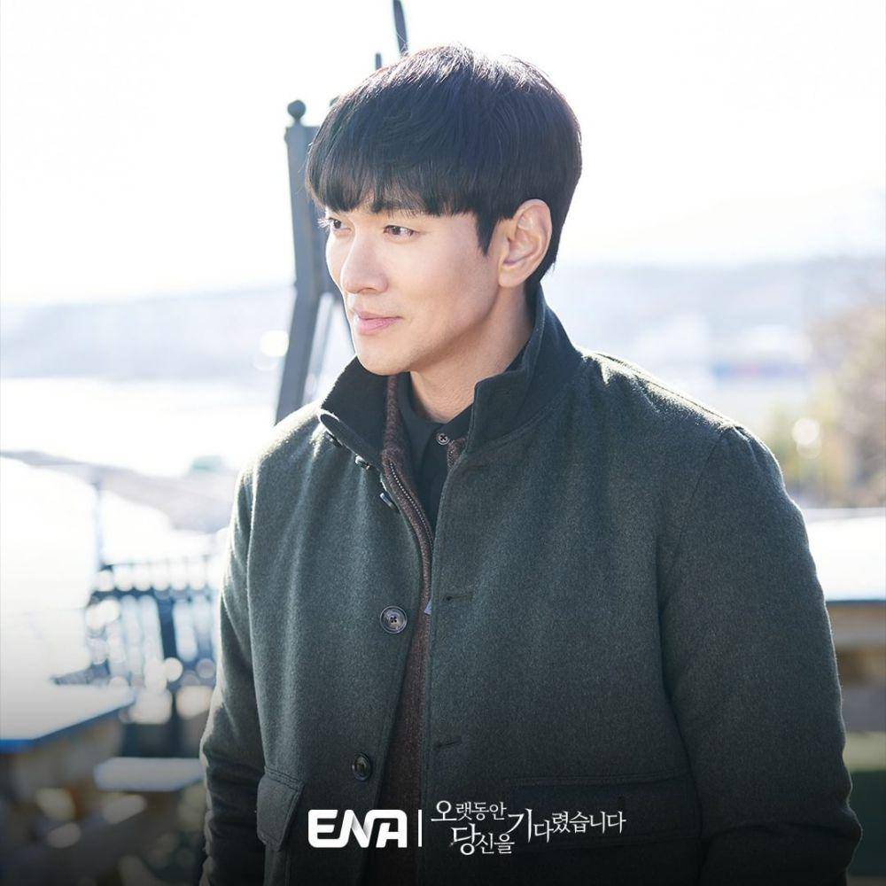 Lee Kyu Han di Longing for You (instagram.com/channel.ena.d)
