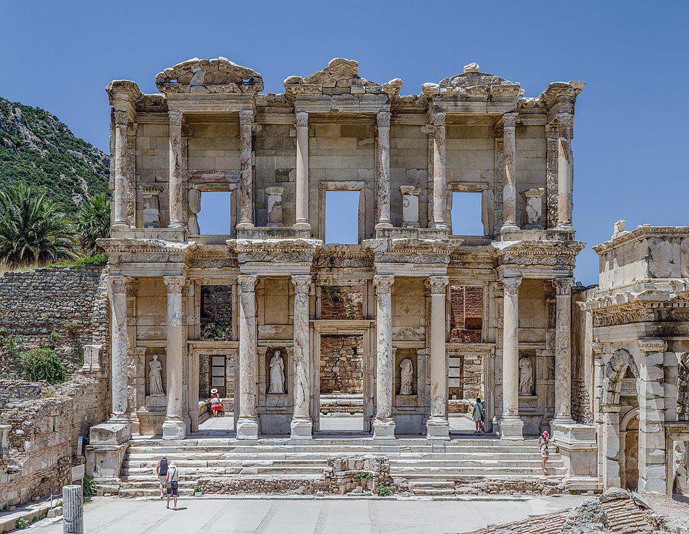 Perpustakaan kuno Efesus. (commons.wikimedia.org/Benh LIEU SONG)