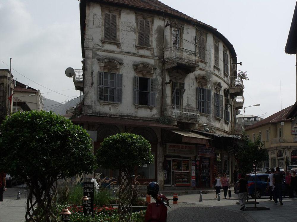 Potret Antakya (nama modern dari kota Antiokhia). (commons.wikimedia.org/nurettingülay)