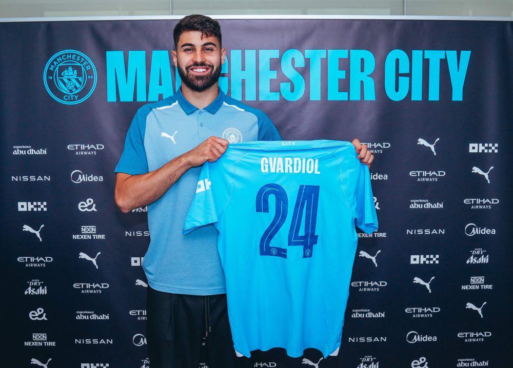5 Bek Tengah Termahal yang Dilepas Klub Bundesliga ke Luar Jerman