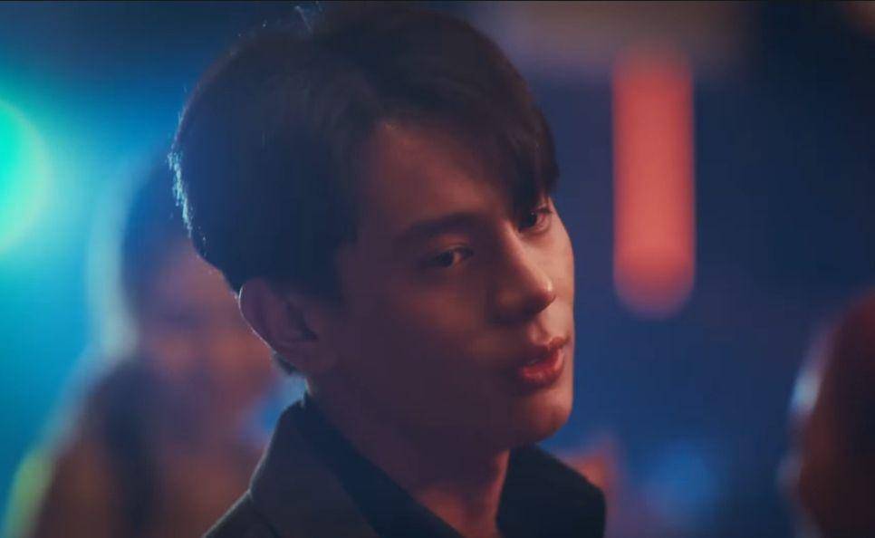 Bank Artit di drama One Night Stand (youtube.com/change2561)