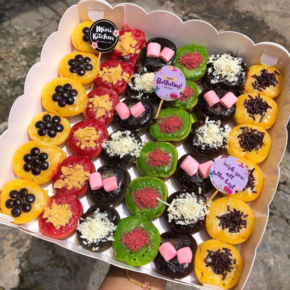 kue cubit (instagram.com/minikitchen_2015)