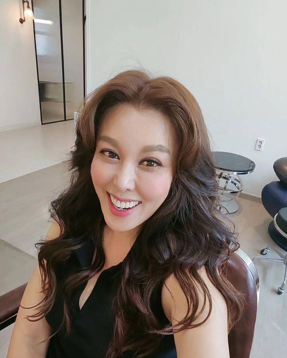 Hong Ji Min (instagram.com/jimong0628)
