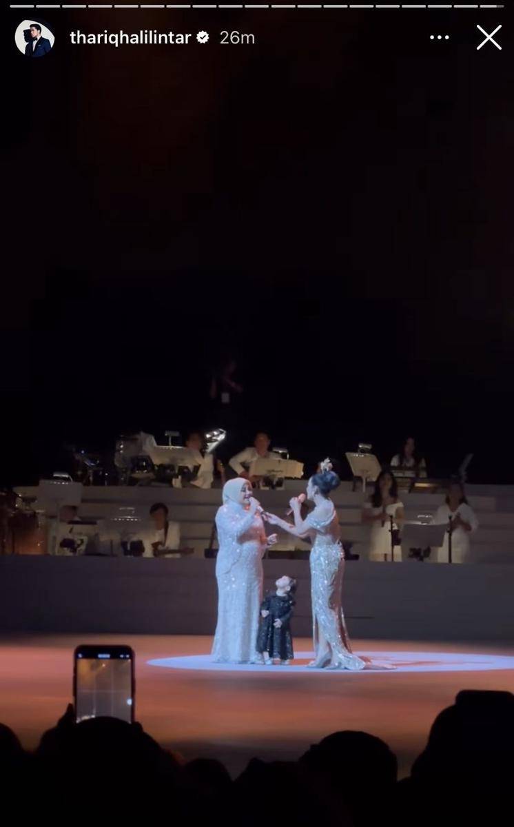 potret Ameena tampil di Konser Semesta Kris Dayanti (Instagram.com/thariqhalilintar)
