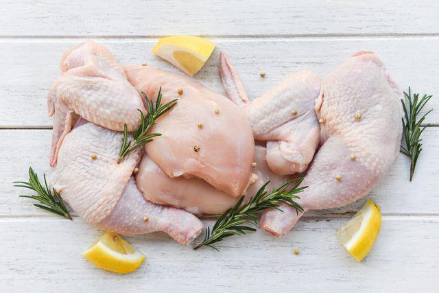 Berapa Menit Merebus Ayam yang Benar? Ini Jawabannya!