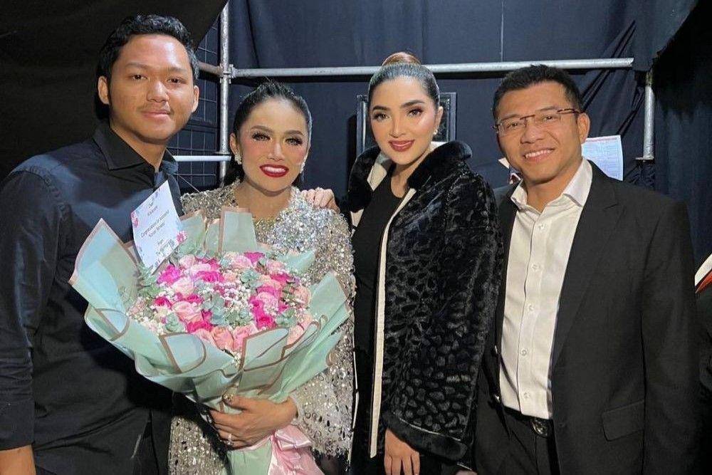 Azriel Hermansyah dan Krisdayanti (instagram.com/azriel_hermansyah)