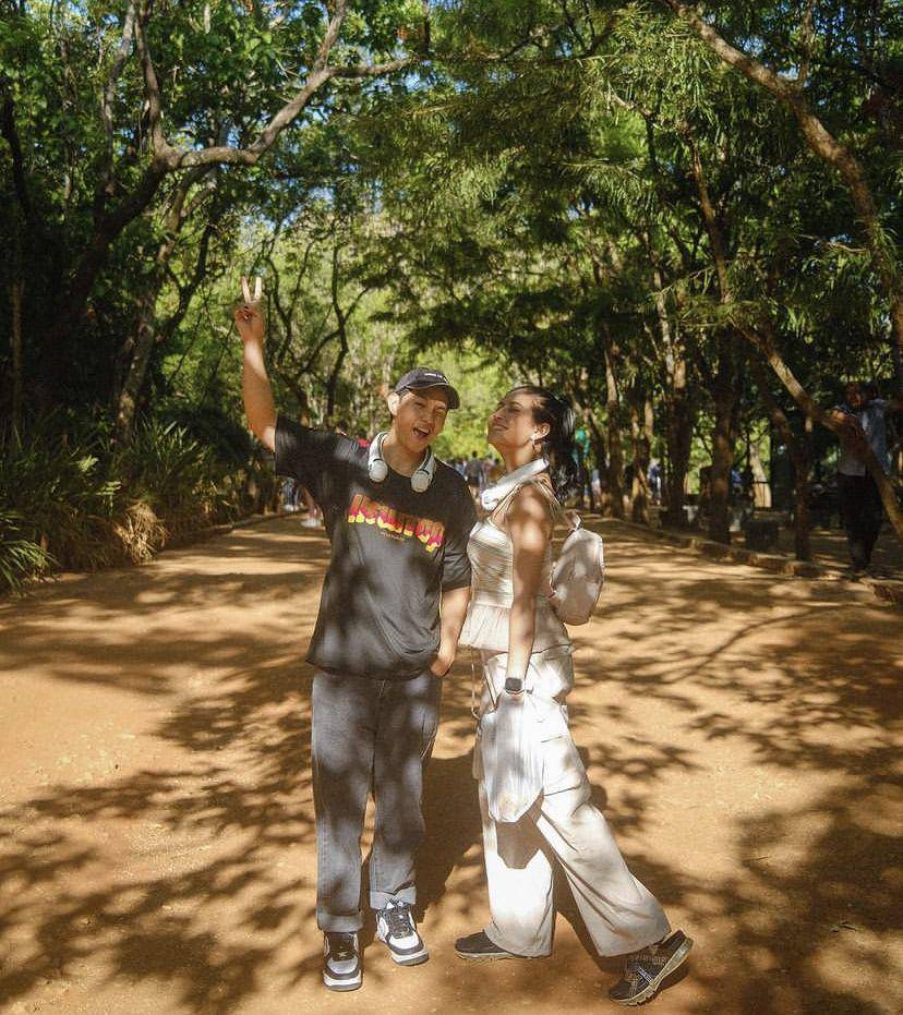 Karin Novilda dan Jonathan Alden di Sri Lanka (instagram.com/jonathan.alden_)