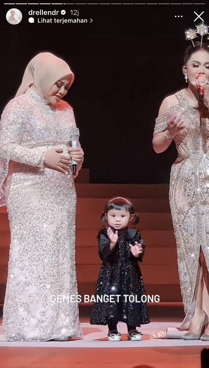 potret Ameena tampil di Konser Semesta Kris Dayanti (Instagram.com/drellendr)