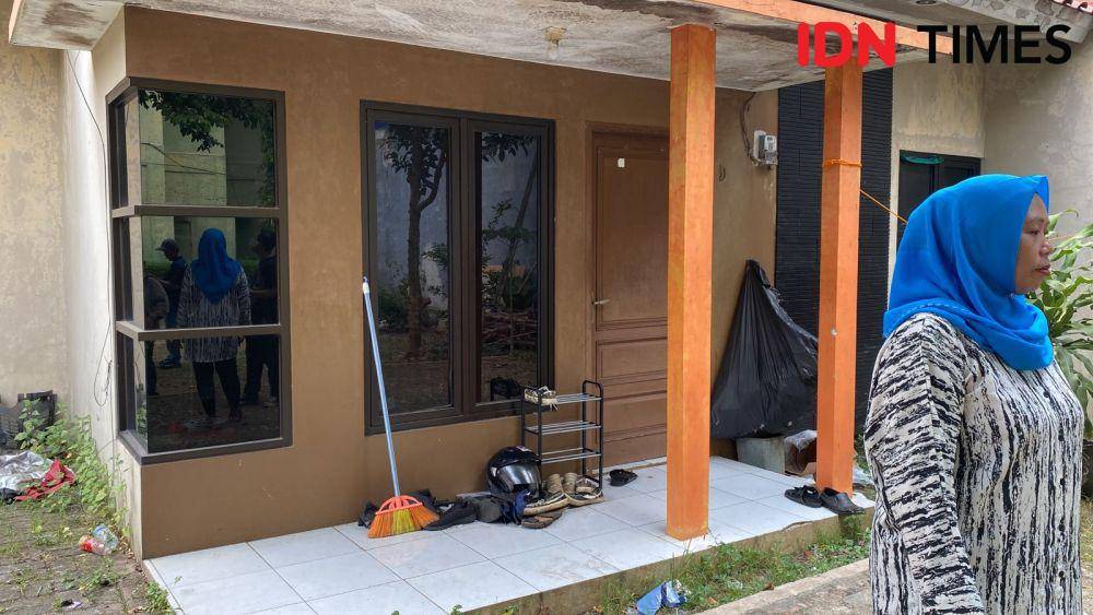 Tempat tersangka mengontrak sebelum kepolisian menangkap terkait pembunuhan mahasiswa UI. (IDNTimes/Dicky)