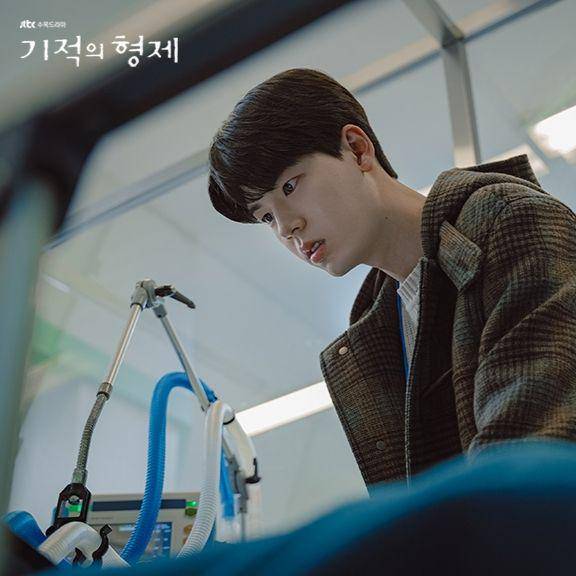 cuplikan Bae Hyun Sung di drakor Miraculous Brothers (dok. JTBC/Miraculous Brothers)