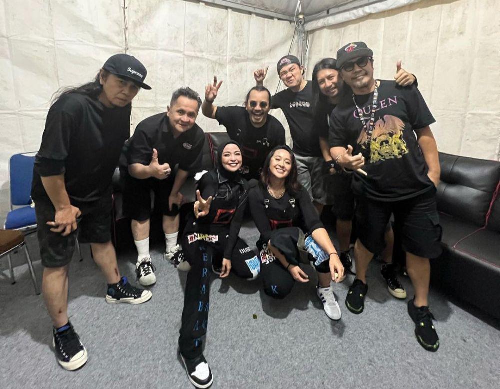 Konser Usai Hujan, Kotak dan Jamrud Sukses Panaskan Suasana di Medan