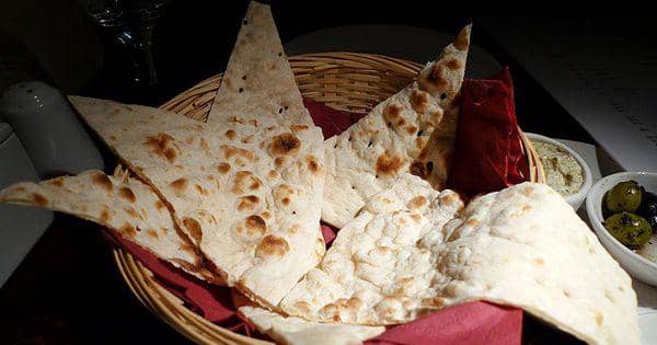 5 Roti Khas Iran yang Paling Populer, Mudah Dibuat dan Enak Rasanya