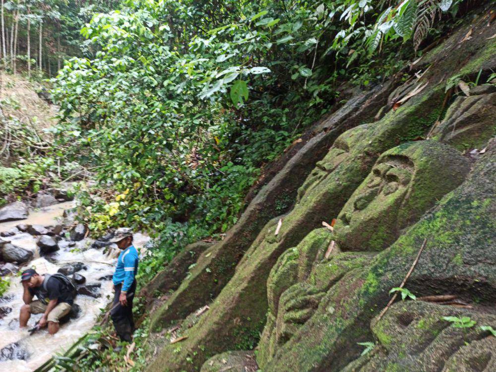 Relief Saulah di Banyuwangi. (FOTO: IDN Times/ Agung Sedana)