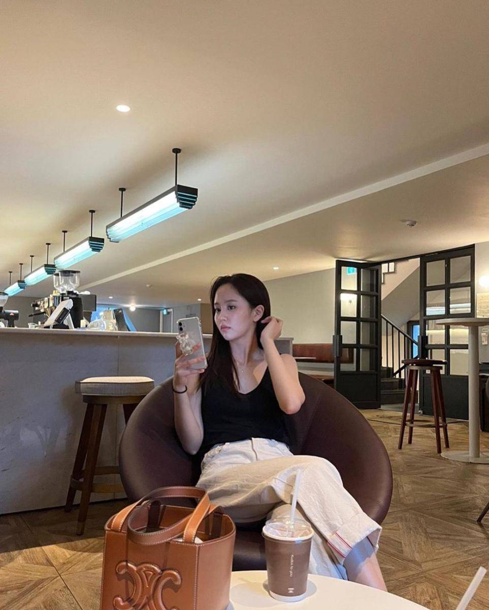 Kim So Hyun (instagram.com/wow_kimsohyun)