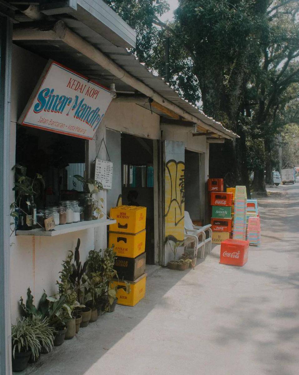 Warkop Sinar Mandiri, Malang (instagram.com/hls.tunyu)