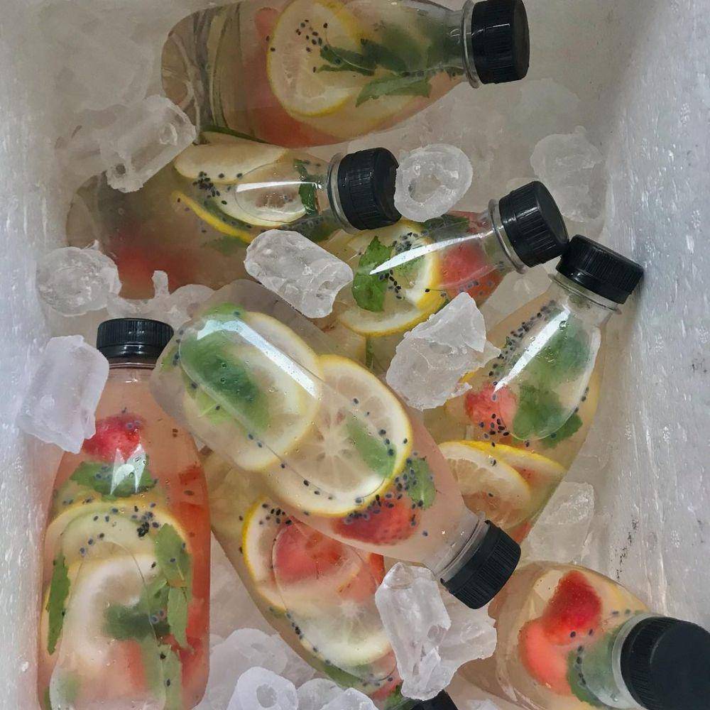 Ilustrasi infused water (instagram.com/fruitsando_malang)