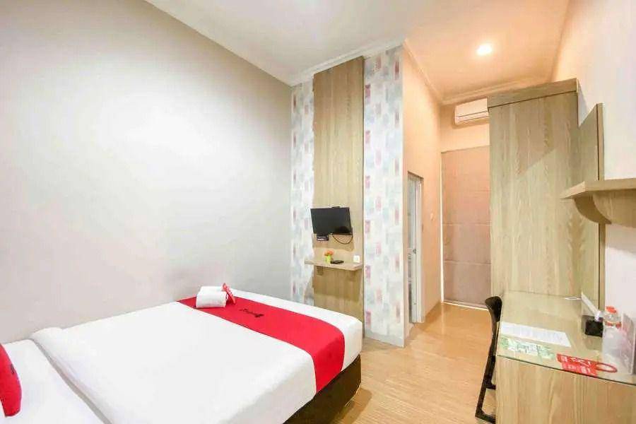 RedDoorz Syariah near Universitas Negeri Malang (reddoorz.com)