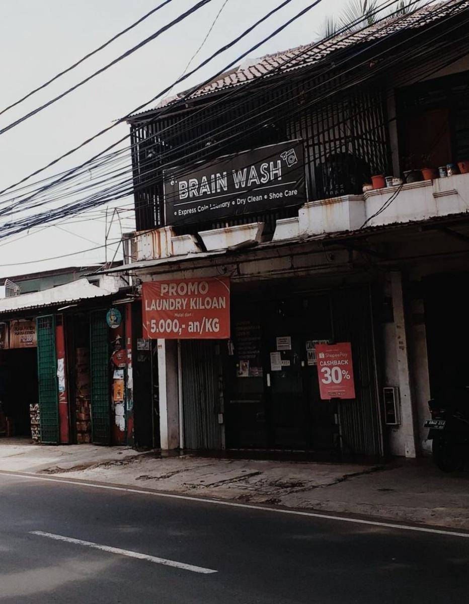 potret promosi kocak tukang laundry (twitter.com/fbreceh)