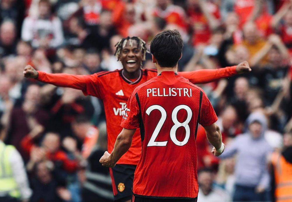 Selebrasi Facundo Pellistri saat membobol gawang Athletic Bilbao. (Twitter/@ManUtd).