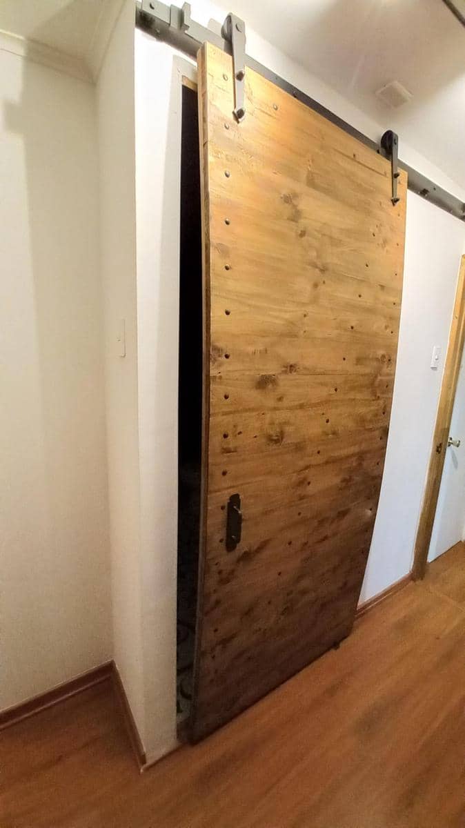 potret desain pintu konsep gak jelas (reddit.com/user/HesThunderstorms)