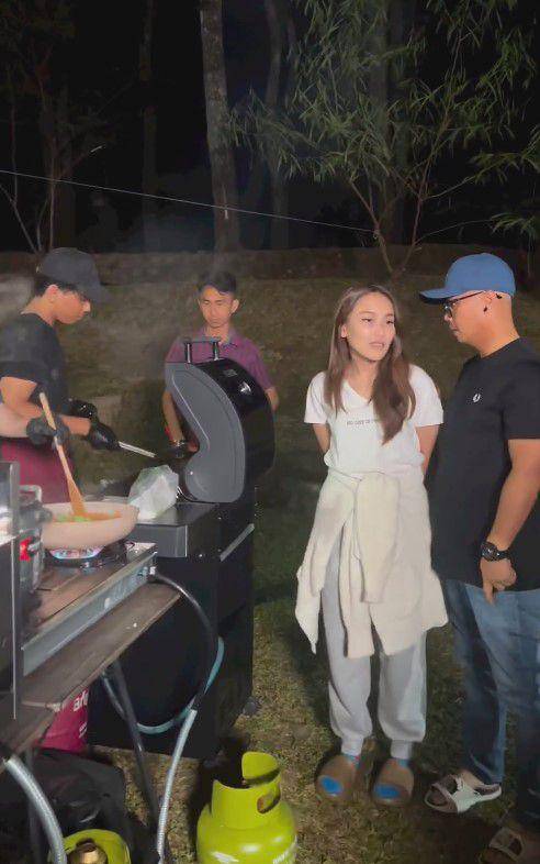 Ayu Ting Ting ikut kamping (Instagram.com/ayutingting92)