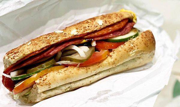 ilustrasi Parmesan Oregano Subway (instagram.com/yulindanunggalaa)
