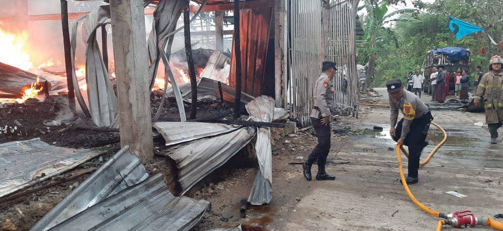 Gudang rosok di Bantul terbakar.(Dok.Polres Bantul)