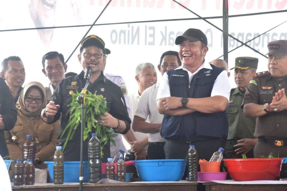 Menteri Pertanian Syahrul Yasin Limpo dan Gubernur Sumsel Herman Deru (Dok: Pemprov Sumsel)