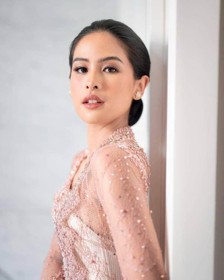 gaya rambut wajah oval (instagram.com/maudyayunda)