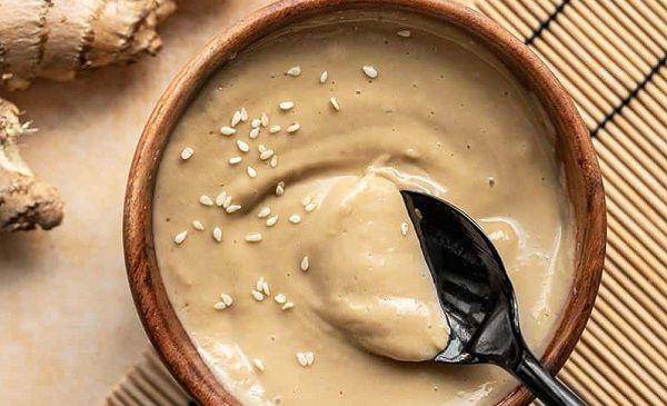Sesame ginger dressing (budgetbytes.com)