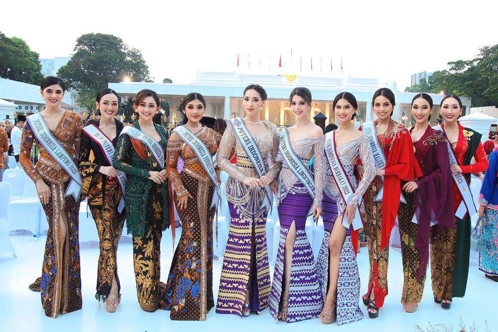 Potret Para Puteri Indonesia Saat Hadir di Acara Istana Berkebaya (Instagram.com/officialputeriindonesia)