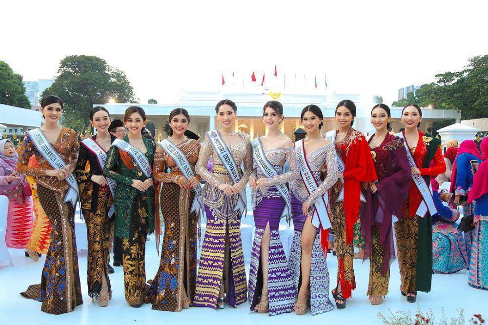 Potret Para Puteri Indonesia Saat Hadir di Acara Istana Berkebaya (Instagram.com/officialputeriindonesia)