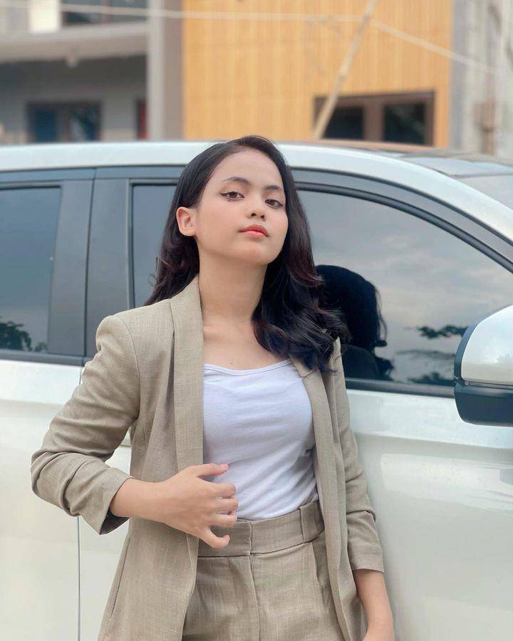 cerita Putri DA punya 3 calon mertua (instagram.com/da4_putri03)