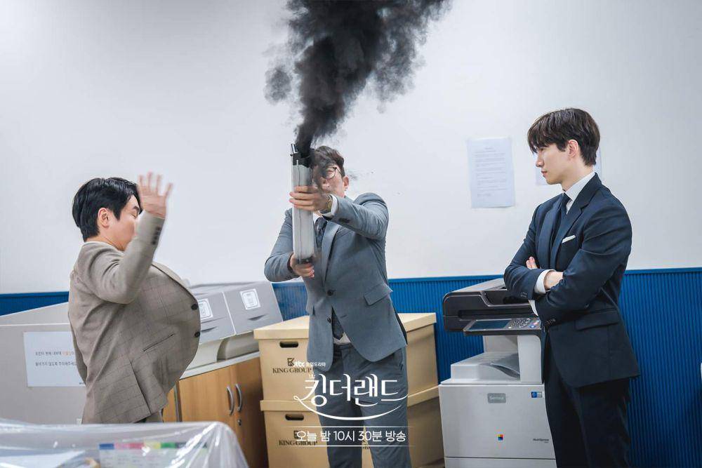 Kang Ki Doong, Ahn Se Ha, dan Lee Junho di King the Land (dok. JTBC/King the Land