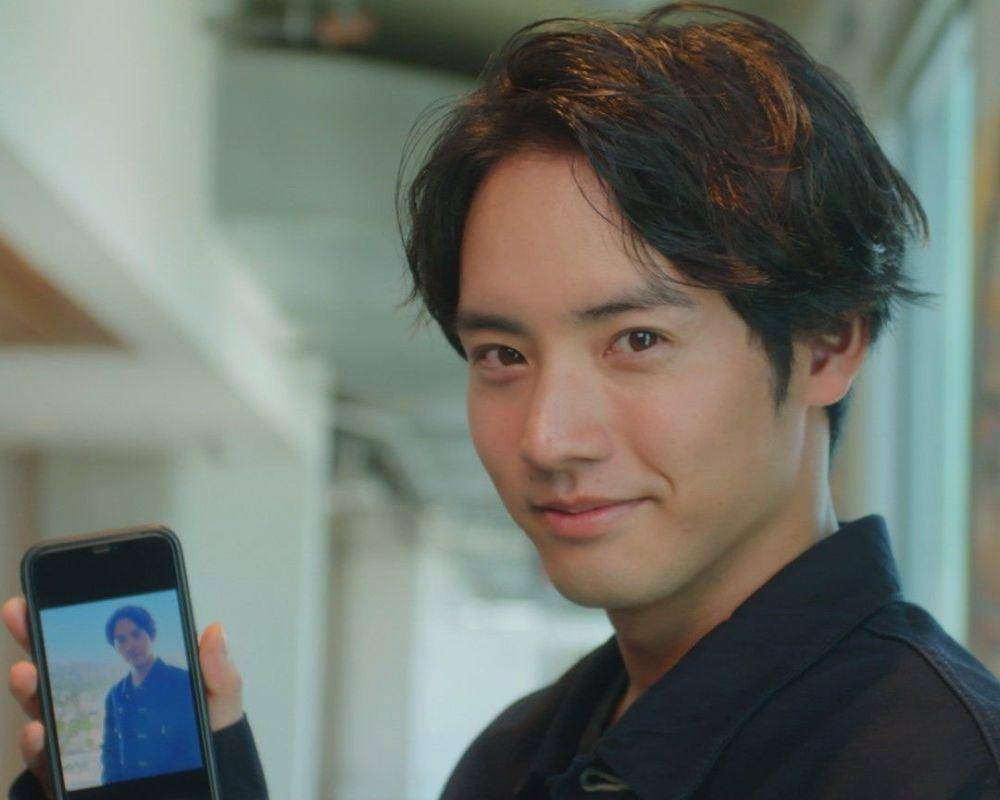 Eiji Akaso untuk promosi Zom 100: Bucket List of the Dead (dok. Netflix)