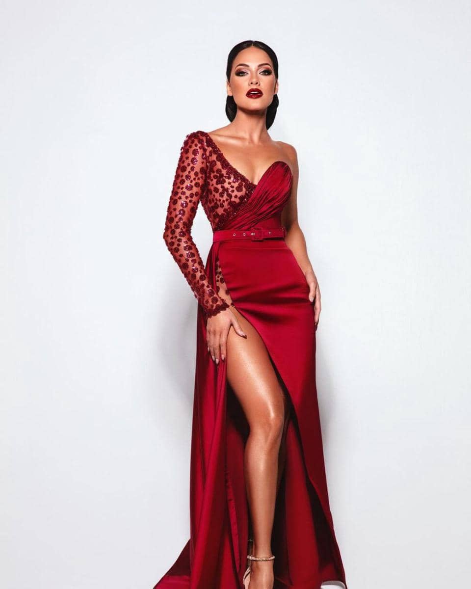 Natasha Joubert (instagram.com/official_crown_chasers)