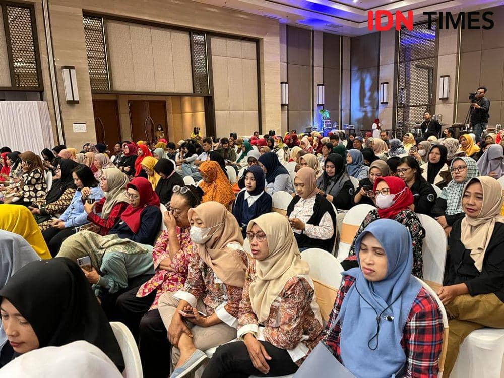 Para pelaku UMKM mengikuti acara BNI UMKM Festival di Gumaya Tower Hotel Semarang, Selasa (8/8/2023). (IDN Times/Anggun Puspitoningrum)