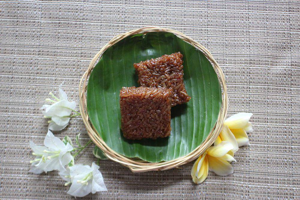 ilustrasi makanan yang terbuat dari beras ketan (commons.wikimedia.org/Joseagush)