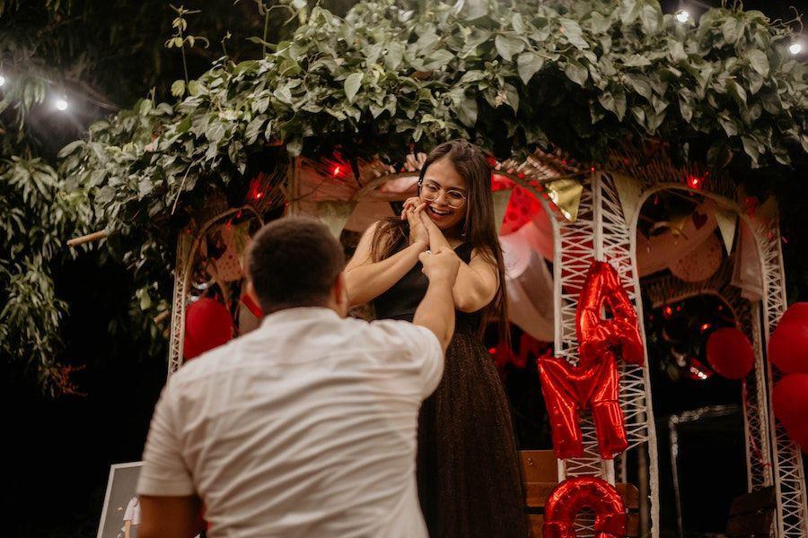 80 Kata-Kata Lamaran Romantis, Bikin Pasanganmu Auto Say Yes