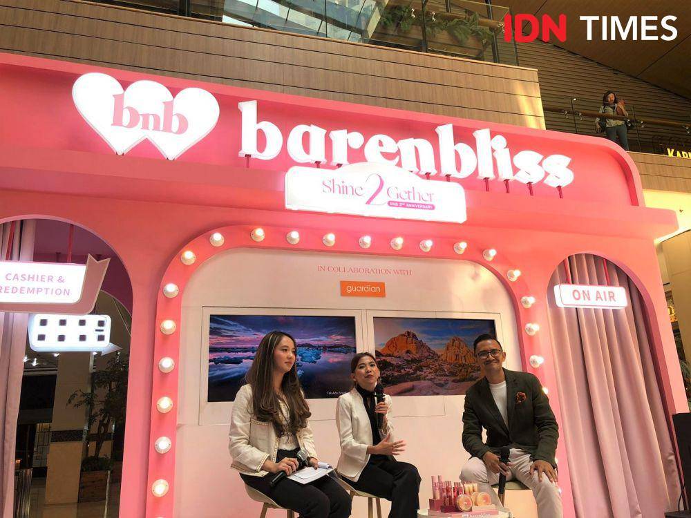 Mini talkshow Barenbliss bersama Guardian dalam rangka 2nd anniversary Barenbliss di Kota Kasablanka Mall, Jakarta Selatan pada Selasa (8/8/2023)
